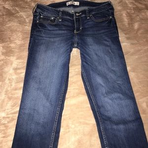 Hollister darkwash skinny jeans!
